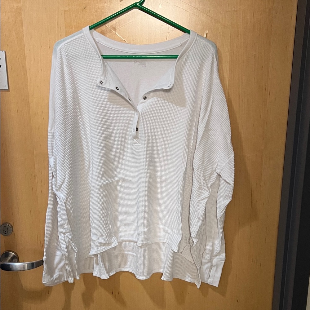 Aerie Henley Long sleeve shirt